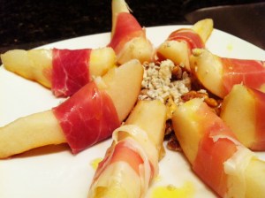 Prosciutto-Wrapped Pears