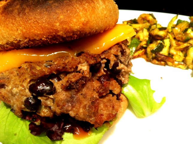 Black Bean-Turkey Burger